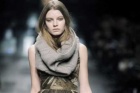 burberry prorsum snood